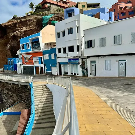 Sardina Beach Apartment