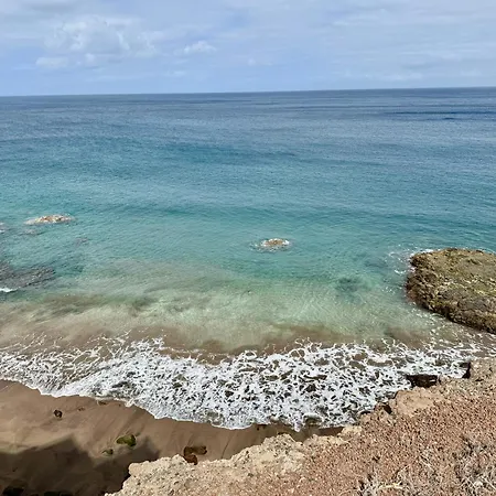 Sardina Beach Apartment