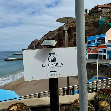 Sardina Beach Las Palmas de Gran Canaria