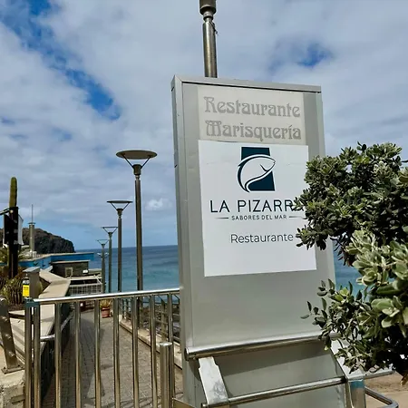 Appartement Sardina Beach *